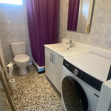 Traversant Avec Parking - 4 Pers. - Fr-1-833-48 Canet-en-Roussillon